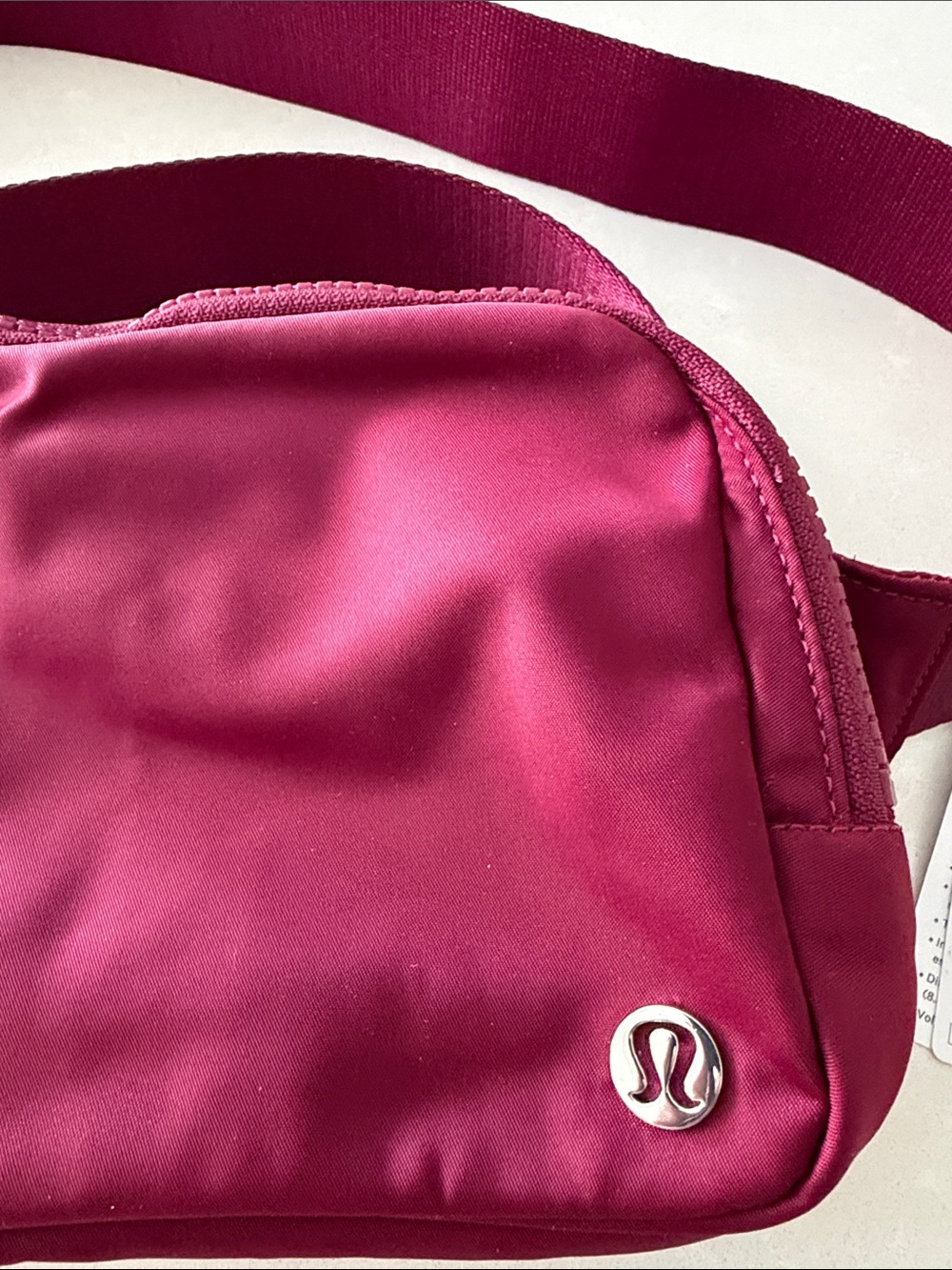 Lululemon Everywhere Belt Bag - Picture 2 of 5